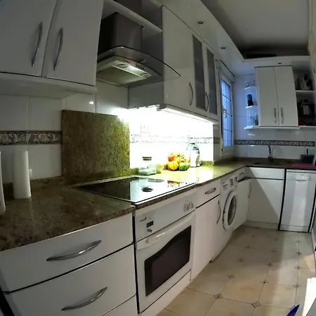 In The Centre With Bathroom *